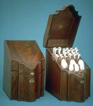 Photograph of cutlery box.