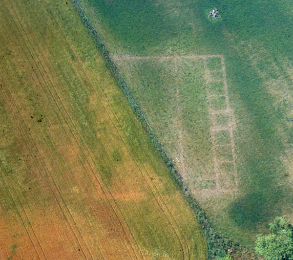 Aerial photograph of the headquarters building at Carpow.